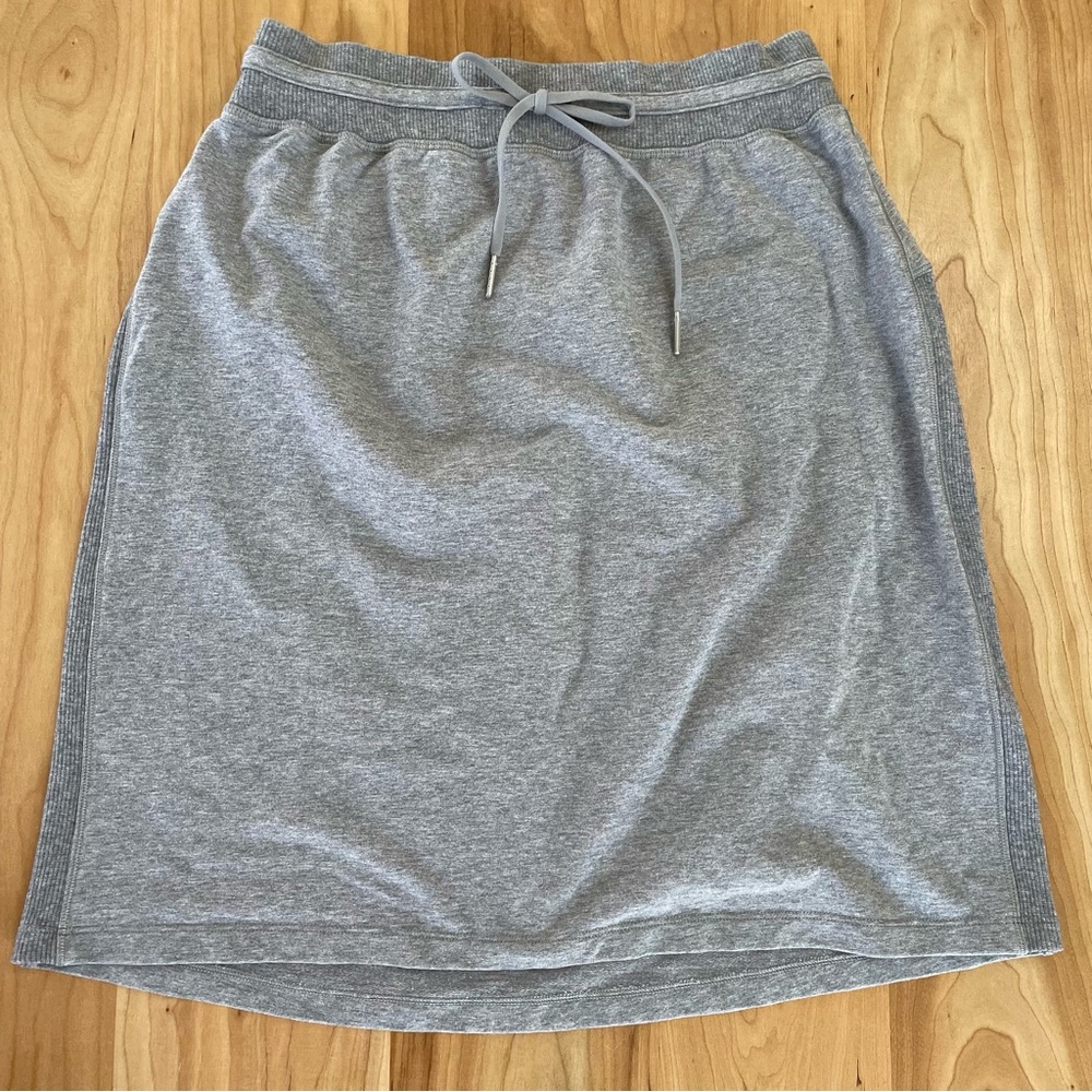 Lululemon Start Anew Terry Skirt Heather Gray Size 6